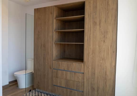 Ground Level | Lobby B | 1-Bedroom Apartment - Image 5